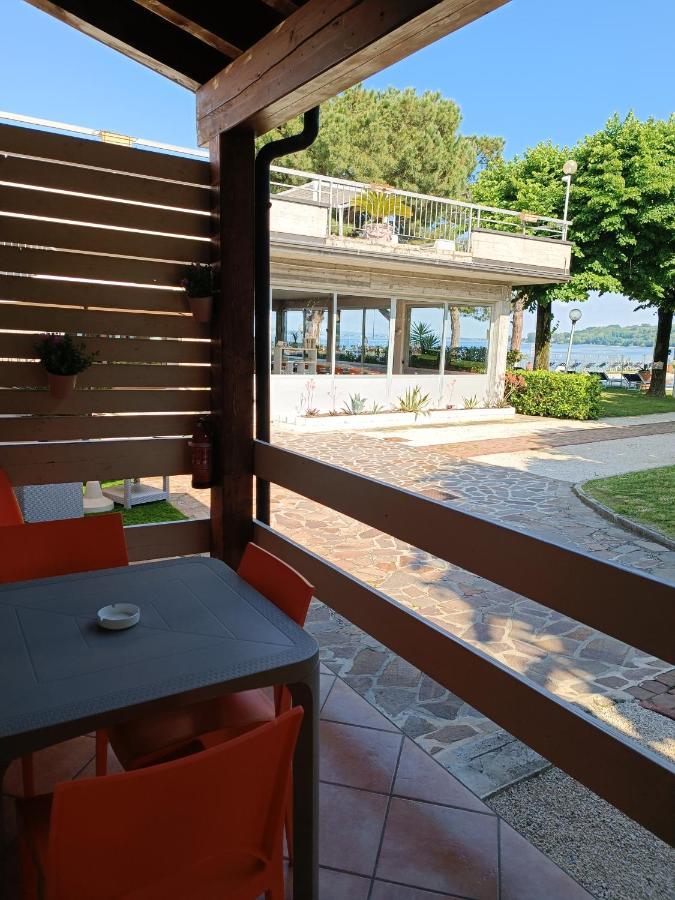 Villaggio Turistico Dei Tigli Padenghe sul Garda Værelse billede