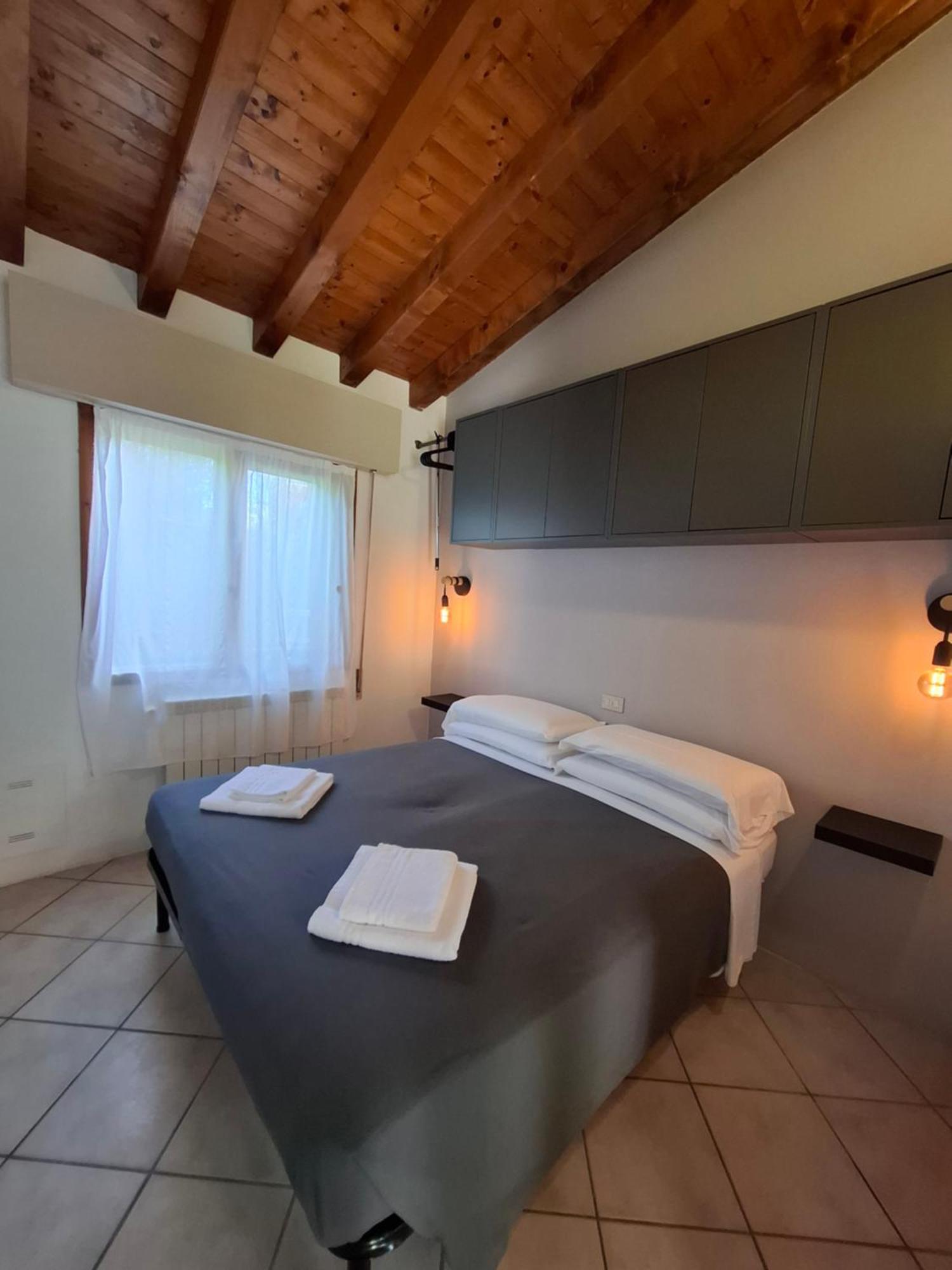 Villaggio Turistico Dei Tigli Padenghe sul Garda Værelse billede